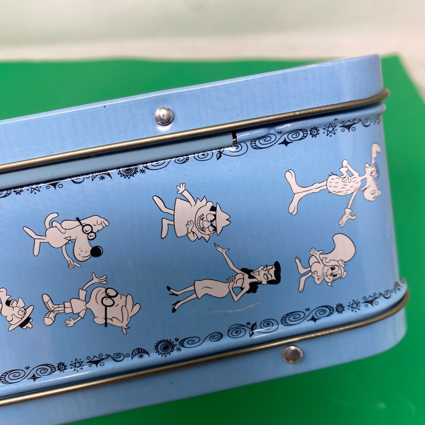 Rocky & Bullwinkle Mr. Know-It-All Metal Tin Box w/ Handle