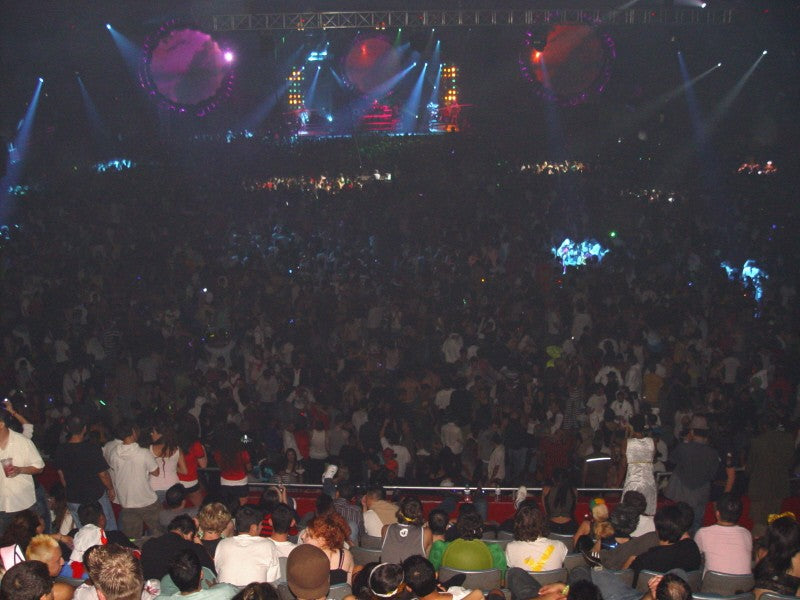 The crowd inside the Los Angeles Sports Arena at Monster Massive, 2006. Photo: Panic 39.