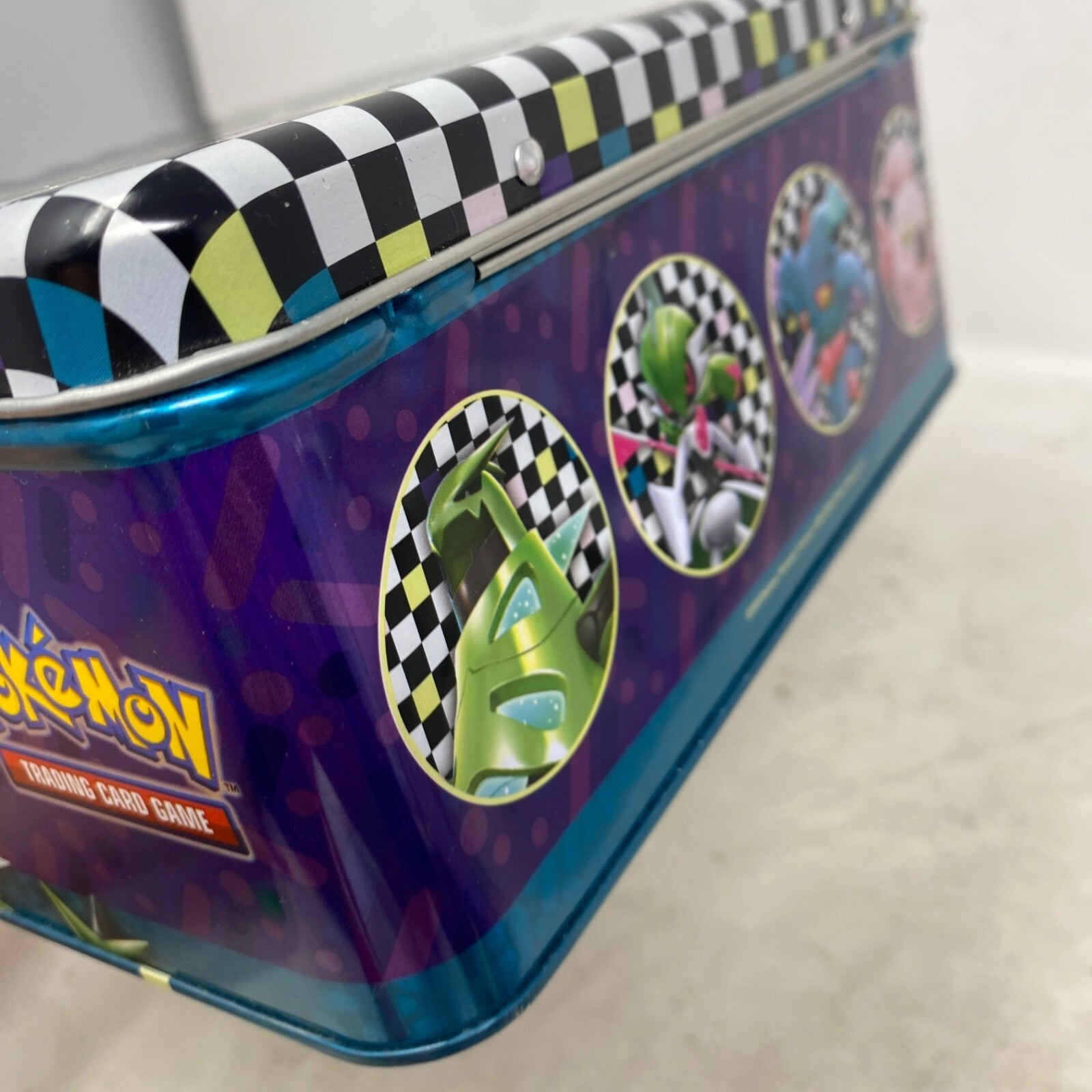 Pokémon Lunchbox Tin Tyranitar Gardevoir Mismagius Jigglypuff 8.5x6.5x3.5" - Panic 39