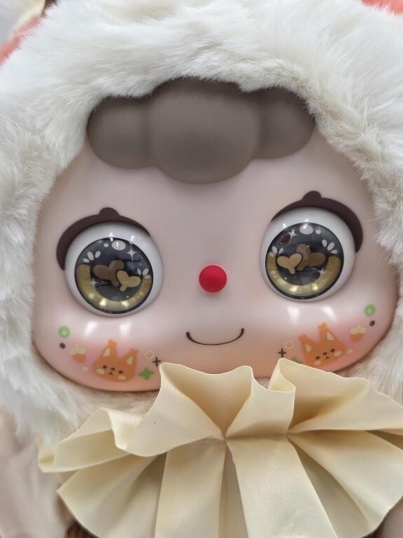 Doubao 400% Disappearing Burger Squirrel Painter w/3 Eye and magnetic tail