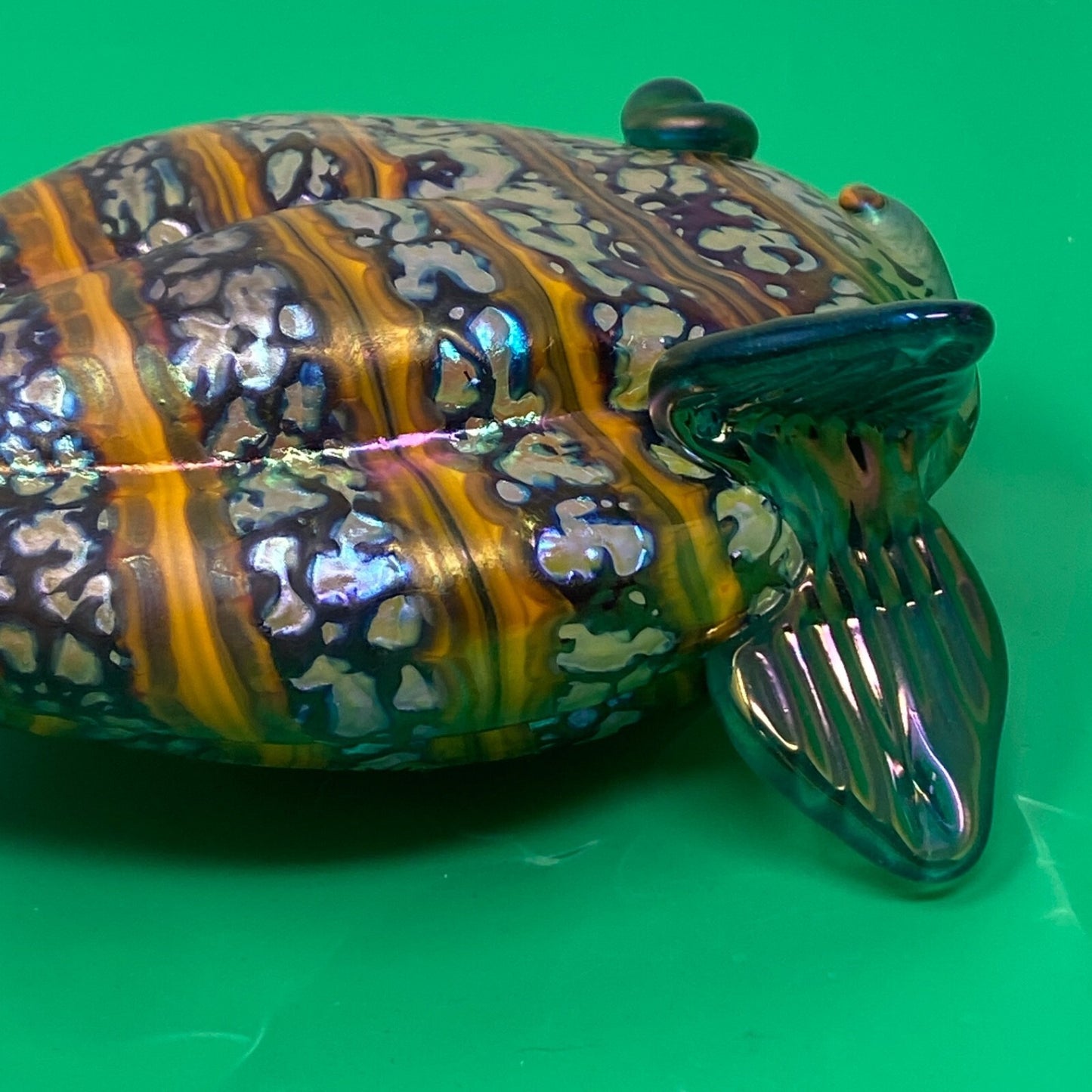 Rick Hunter Art Glass Tropical Fish Sculpture Iridescent Striped Hand Blown 8"