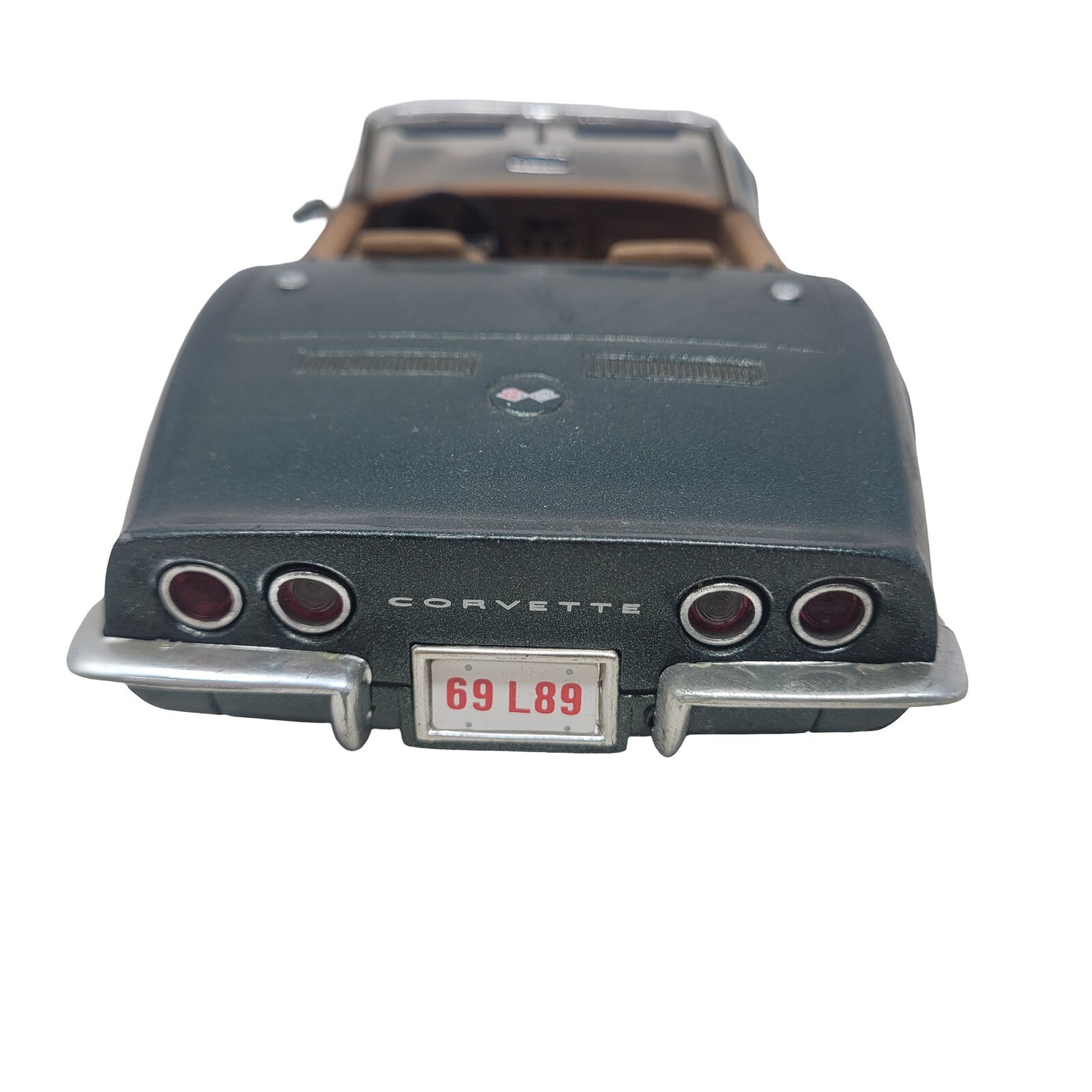 Revell 1969 Chevrolet Corvette Stingray Convertible 1/18 Diecast L89 427 Green - Panic 39