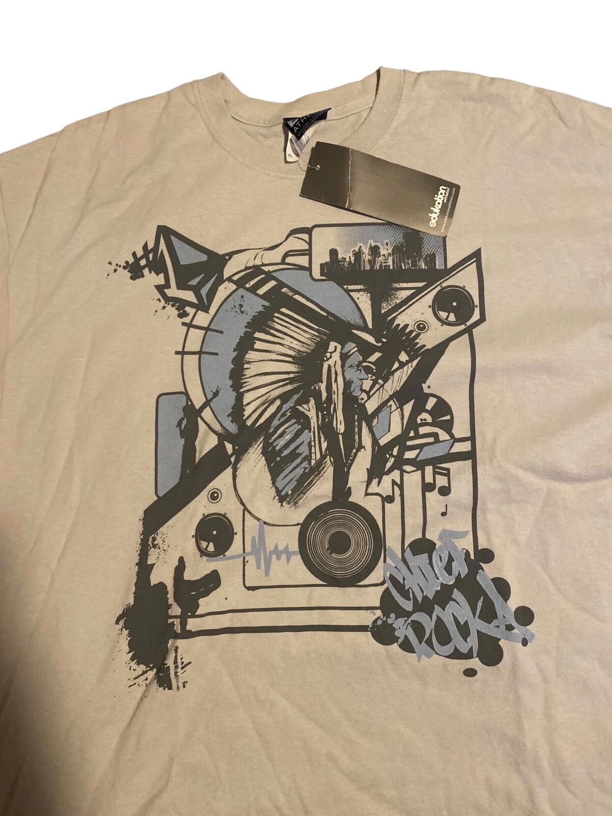 edukation athletics Men's T-shirt Size XL Light grey Hip Hop Streetwear Vintage - Panic 39